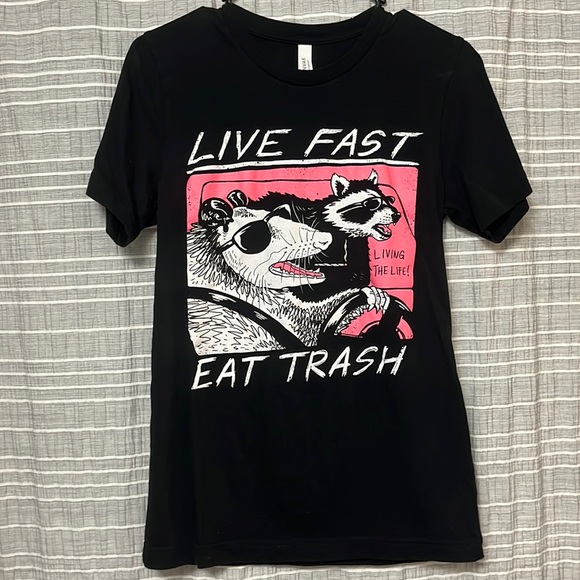 Tops - oversized gym shirt with raccoon